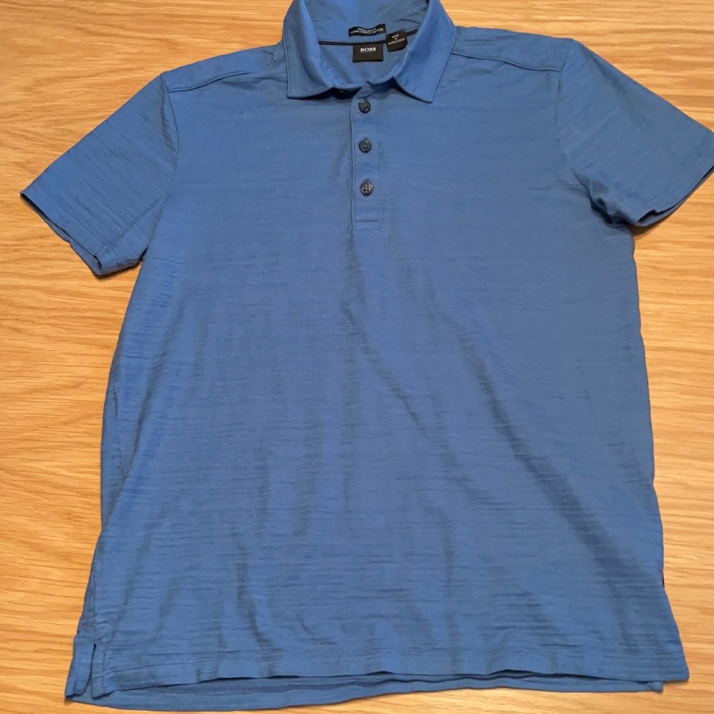 ** Hugo Boss t shirt S **